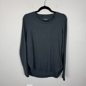 Athleta Long Sleeve Tee in Charcoal Gray